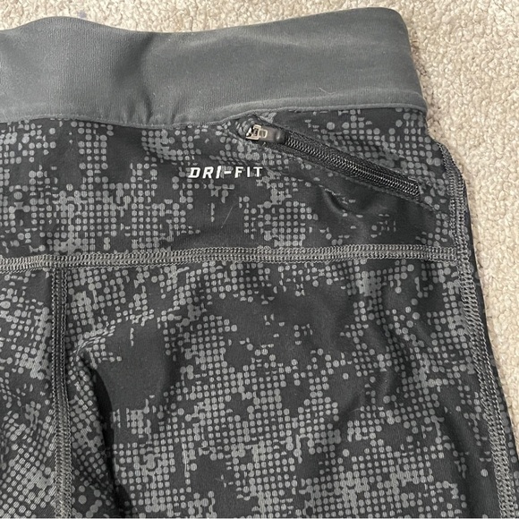 Nike dri fit crop running workout pants - Picture 3 of 7